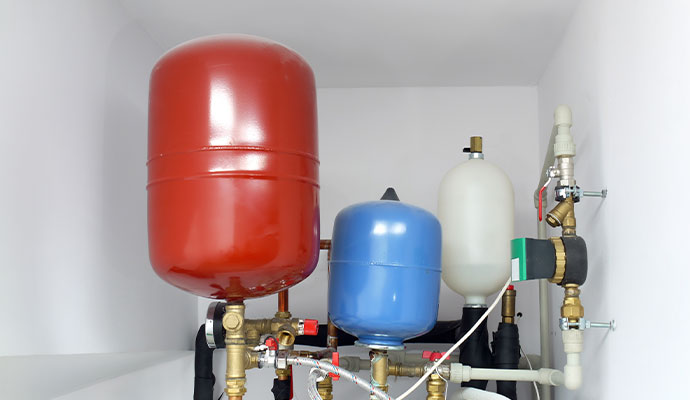 Three expansion tanks
